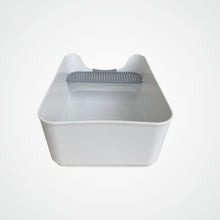 Load image into Gallery viewer, mogbog small cat litter tray rear view.
